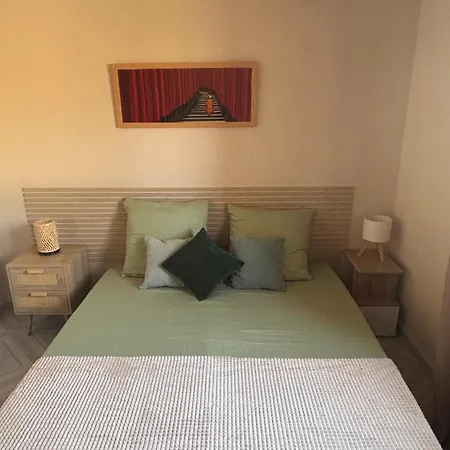 Maison Panorama Lägenhet *